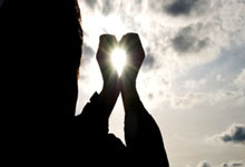 爱游戏官网：24天1平4负马竞全线崩溃！54岁西蒙尼炮轰：这是欧足联安排的剧本.